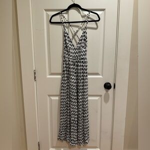 Ava Sky cross back jumper